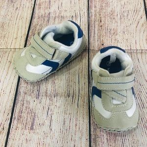 Baby stride rite shoes